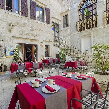 Palace Derossi Trogir Zewnętrze zdjęcie