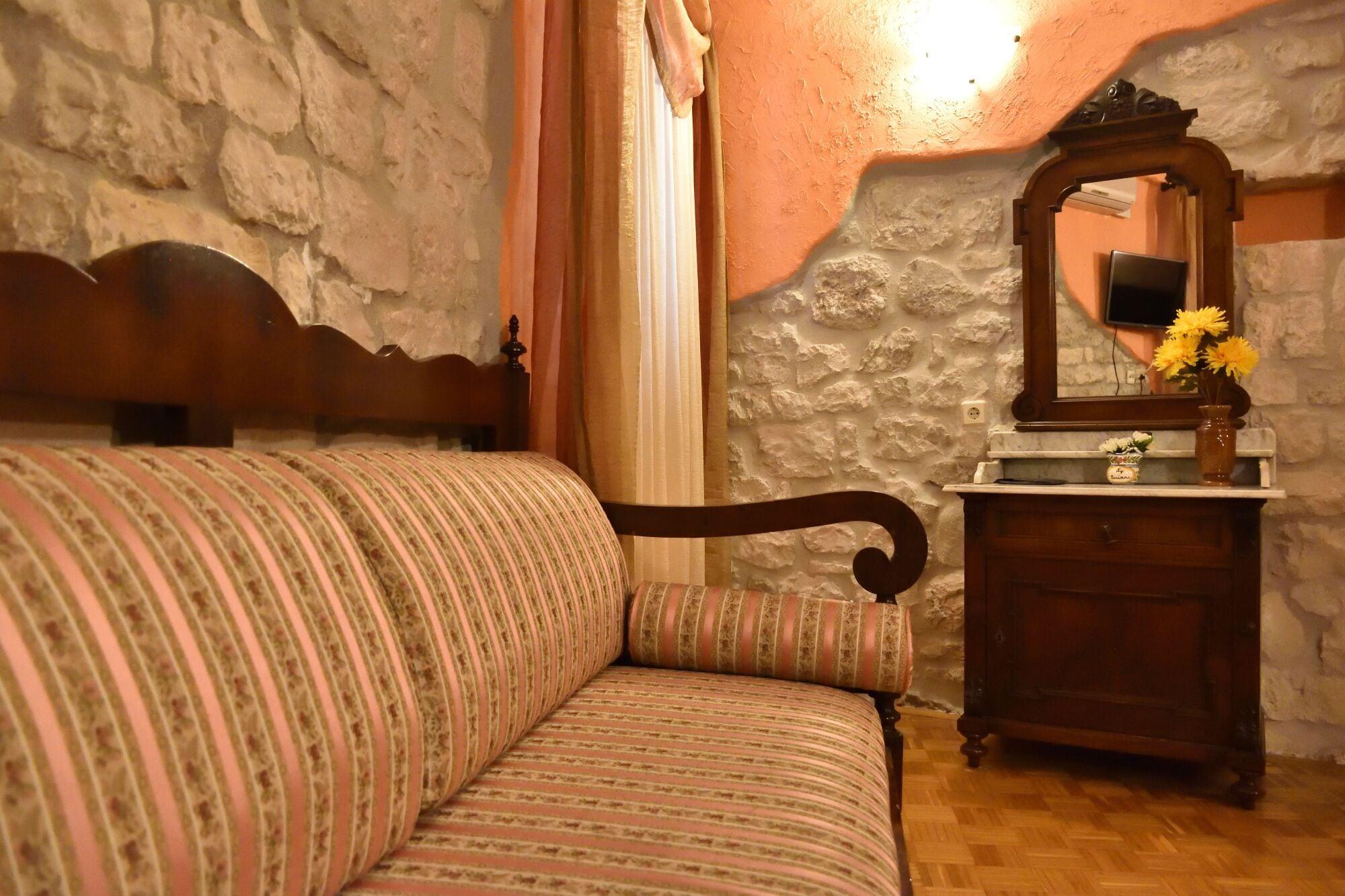 Palace Derossi Trogir Zewnętrze zdjęcie