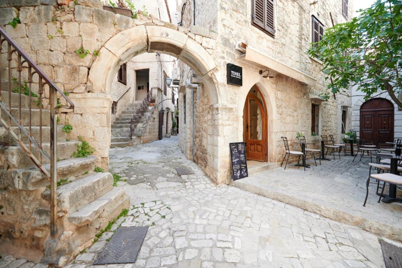 Palace Derossi Trogir Zewnętrze zdjęcie