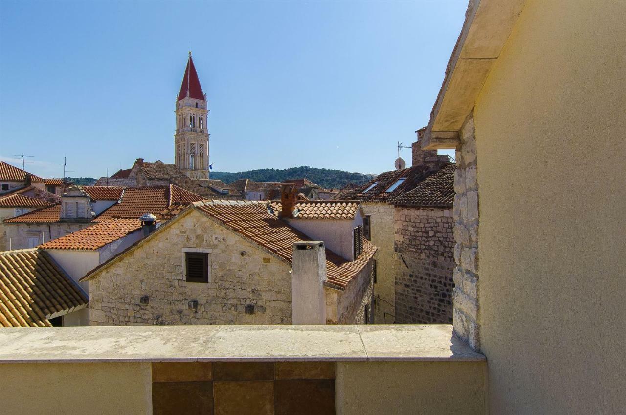 Palace Derossi Trogir Zewnętrze zdjęcie