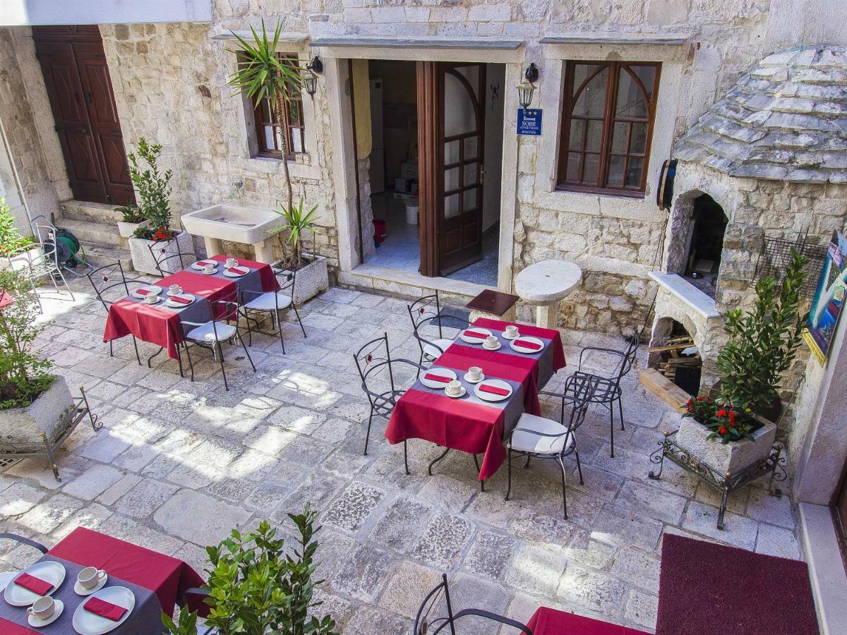 Palace Derossi Trogir Zewnętrze zdjęcie