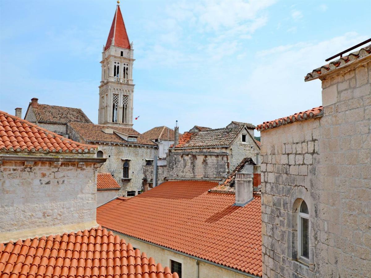 Palace Derossi Trogir Zewnętrze zdjęcie
