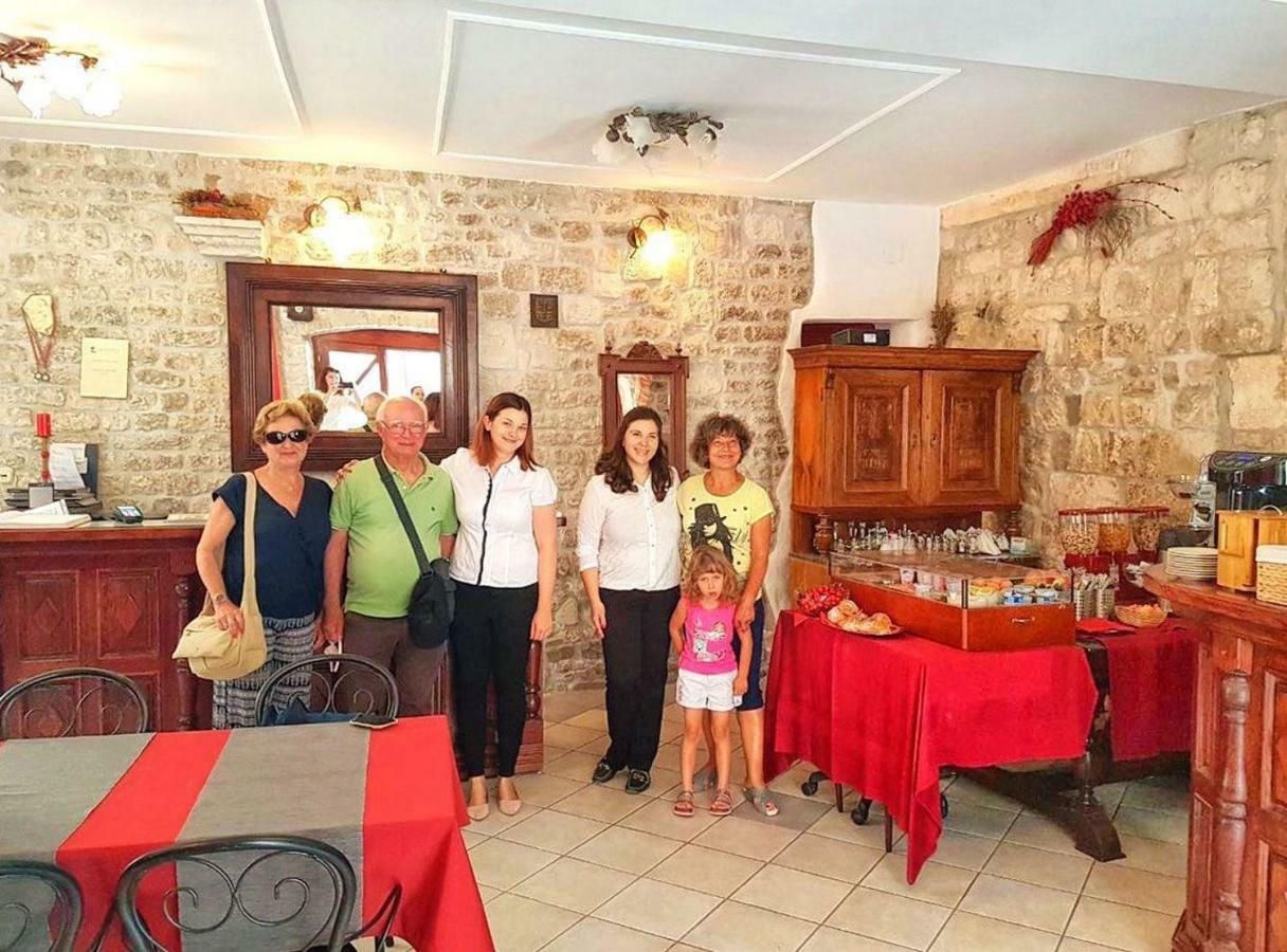 Palace Derossi Trogir Zewnętrze zdjęcie